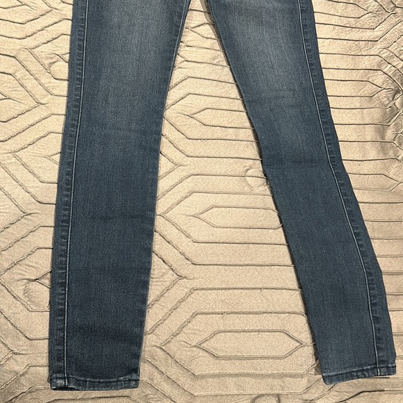 Women’s Fashion Nova Denim Blue Skinny Jeans Size 3 - Picture 4 of 7